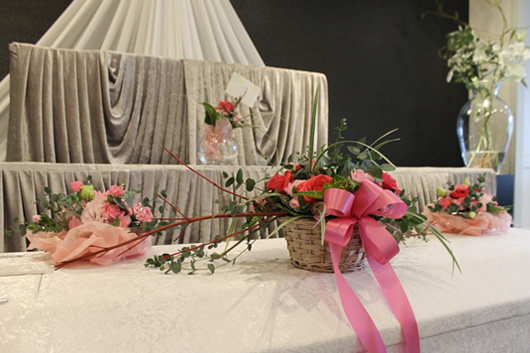 ファミリーホール港南台より棺上花のご案内、輪15,400円