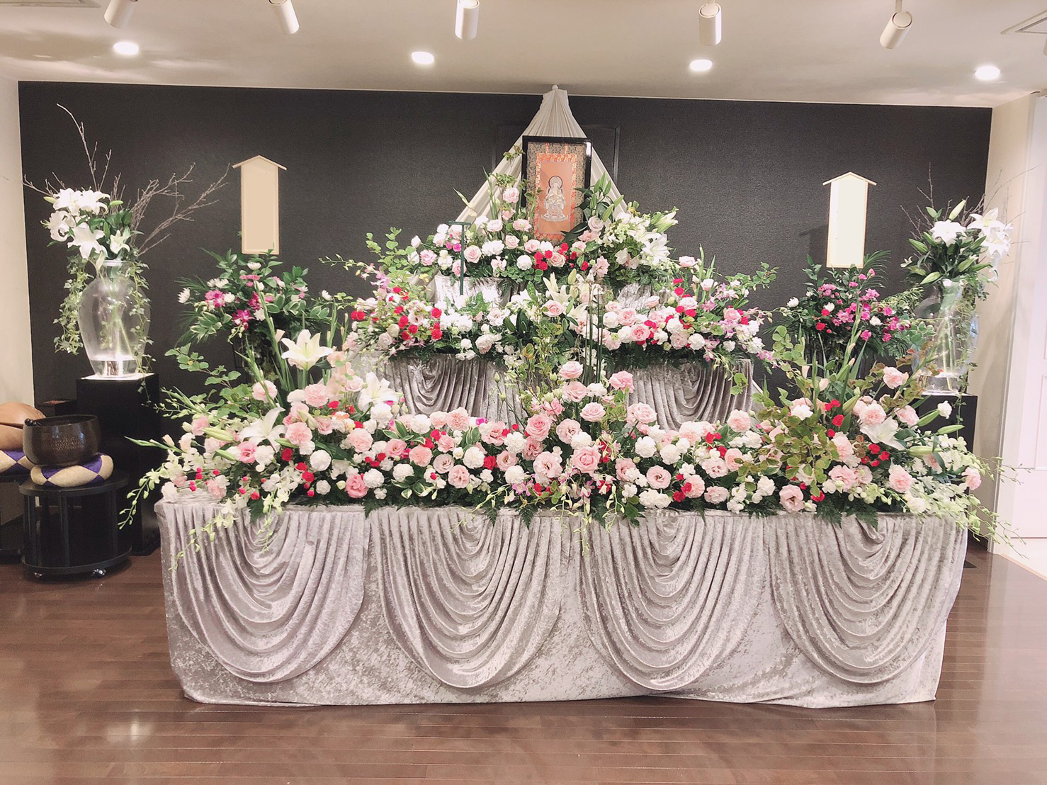 ファミリーホール港南台、オリジナルの花祭壇ご利用例
