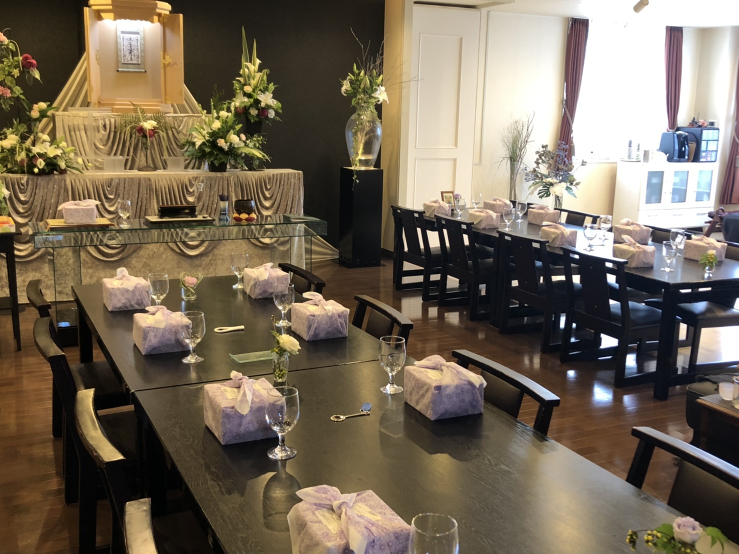 ファミリーホール港南台、オリジナルの花祭壇ご利用例